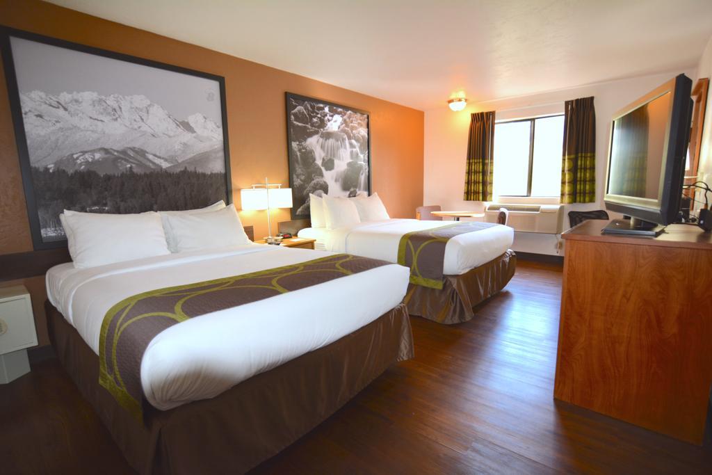 Super 8 By Wyndham Port Angeles At Olympic National Park Motel Kültér fotó